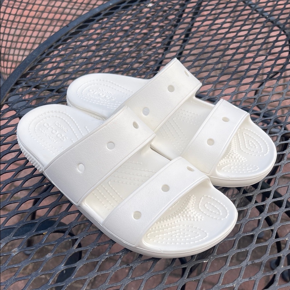 Crocs Classic 206761 Slide Sandals Unisex White Comfort Two-Strap Casual 8W - 6M - Picture 17 of 17